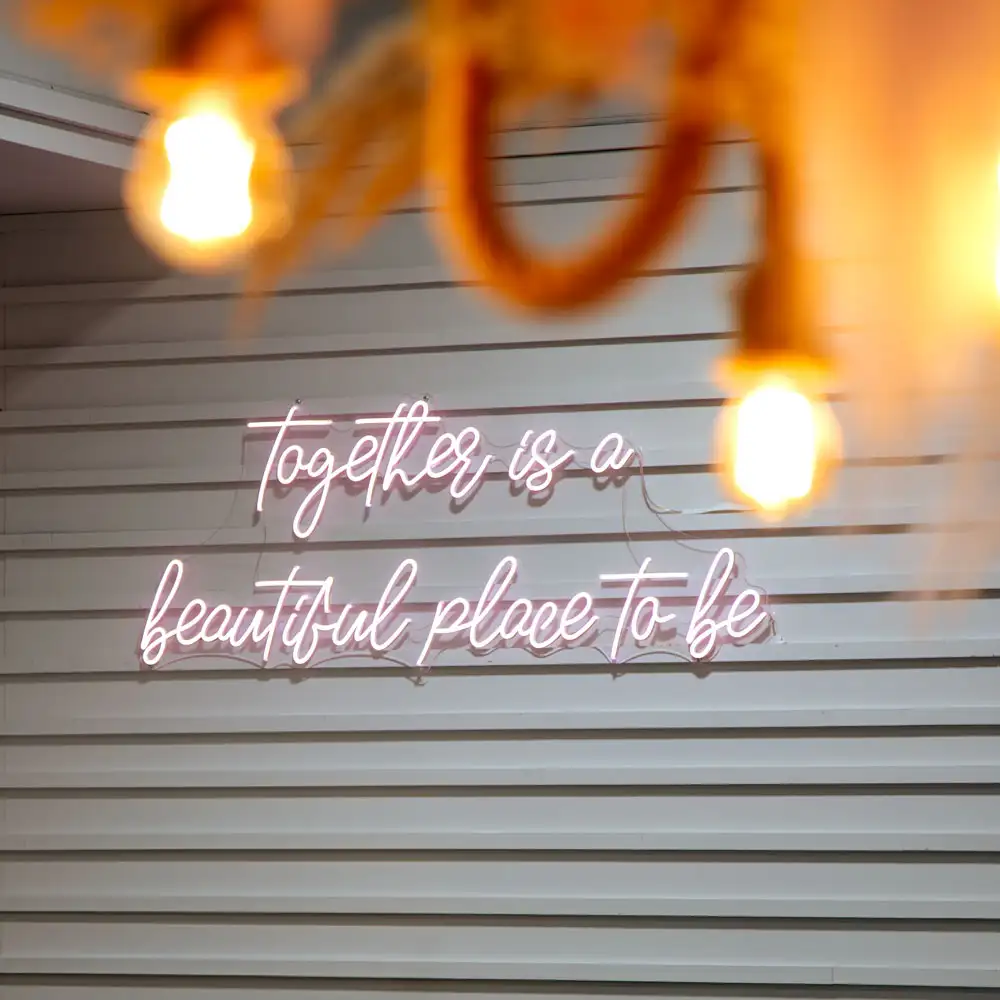make it urs – elevate your brand with unique storytelling